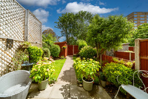 REAR GARDEN- click for photo gallery